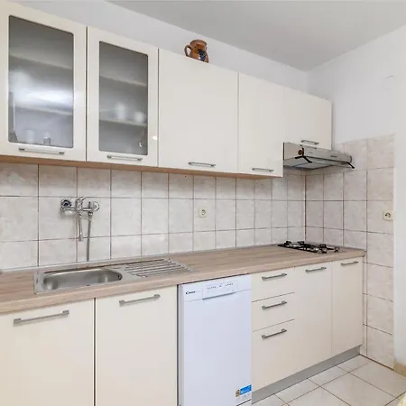 Apartment By The Sea Banjole, - 2229