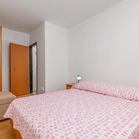 By The Sea Banjole, - 2229 Apartment *
