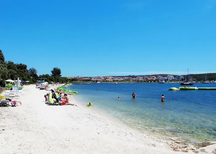 By The Sea Banjole, - 2229 *